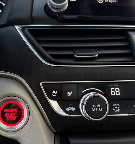 Черный Хонда Аккорд, объемом двигателя 1.5 л и пробегом 78 тыс. км за 21000 $, фото 20 на Automoto.ua