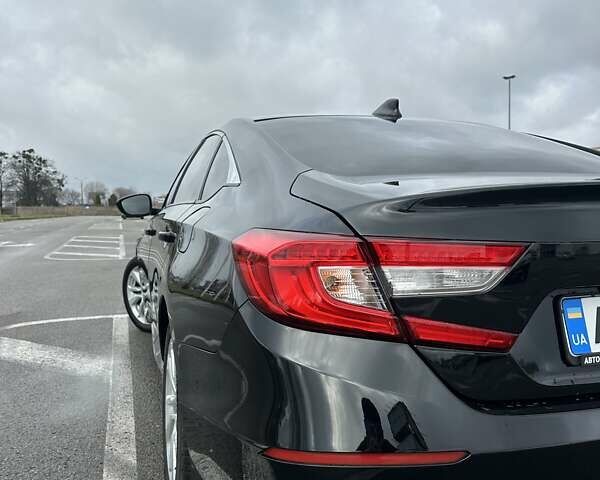 Черный Хонда Аккорд, объемом двигателя 1.5 л и пробегом 126 тыс. км за 15500 $, фото 9 на Automoto.ua