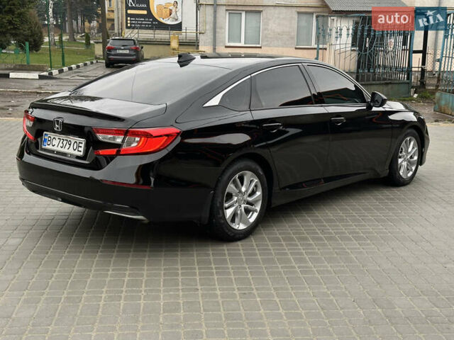 Черный Хонда Аккорд, объемом двигателя 1.5 л и пробегом 79 тыс. км за 15900 $, фото 5 на Automoto.ua