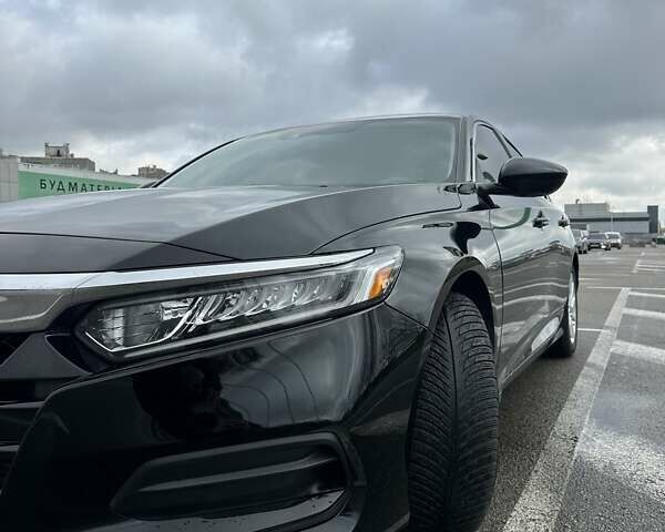 Черный Хонда Аккорд, объемом двигателя 1.5 л и пробегом 126 тыс. км за 15500 $, фото 4 на Automoto.ua