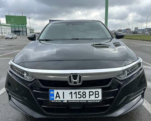 Черный Хонда Аккорд, объемом двигателя 1.5 л и пробегом 126 тыс. км за 15500 $, фото 1 на Automoto.ua