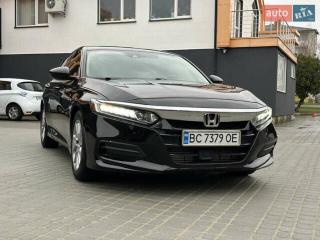 Черный Хонда Аккорд, объемом двигателя 1.5 л и пробегом 79 тыс. км за 15600 $, фото 2 на Automoto.ua