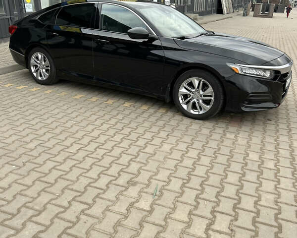 Черный Хонда Аккорд, объемом двигателя 1.5 л и пробегом 125 тыс. км за 17090 $, фото 3 на Automoto.ua