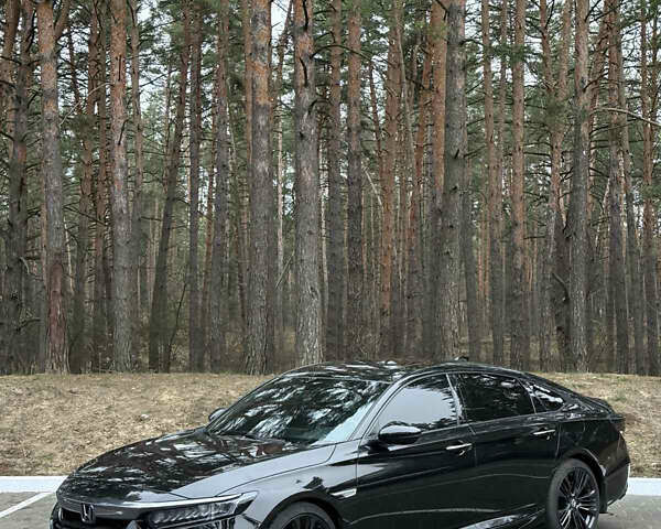Черный Хонда Аккорд, объемом двигателя 2 л и пробегом 91 тыс. км за 21777 $, фото 2 на Automoto.ua