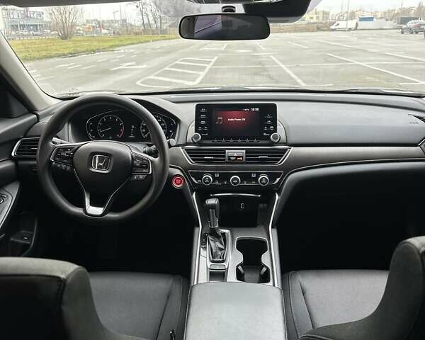 Черный Хонда Аккорд, объемом двигателя 1.5 л и пробегом 126 тыс. км за 15500 $, фото 13 на Automoto.ua