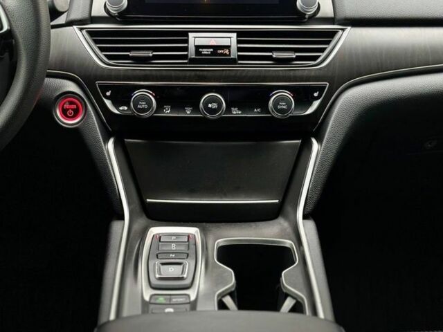 Черный Хонда Аккорд, объемом двигателя 2 л и пробегом 152 тыс. км за 22300 $, фото 6 на Automoto.ua