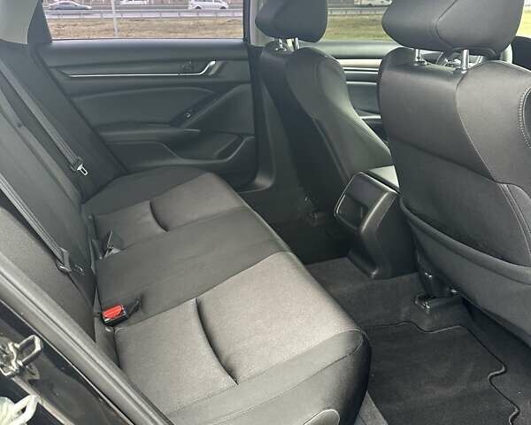 Черный Хонда Аккорд, объемом двигателя 1.5 л и пробегом 126 тыс. км за 15500 $, фото 12 на Automoto.ua