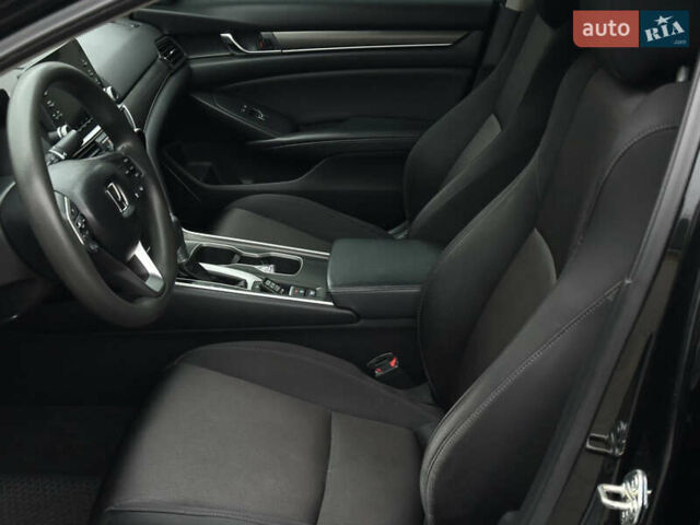 Черный Хонда Аккорд, объемом двигателя 1.5 л и пробегом 79 тыс. км за 15900 $, фото 18 на Automoto.ua