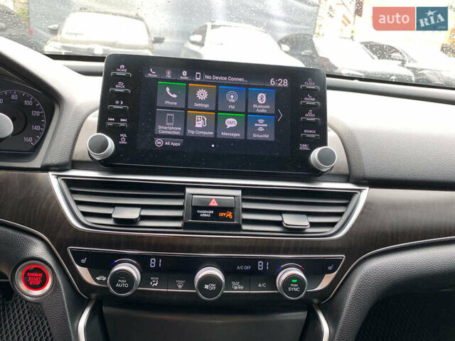 Черный Хонда Аккорд, объемом двигателя 2 л и пробегом 145 тыс. км за 19990 $, фото 32 на Automoto.ua