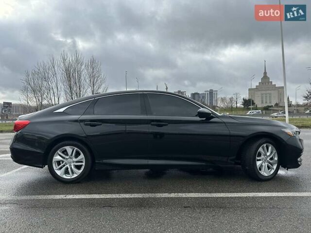 Черный Хонда Аккорд, объемом двигателя 1.5 л и пробегом 126 тыс. км за 15500 $, фото 6 на Automoto.ua
