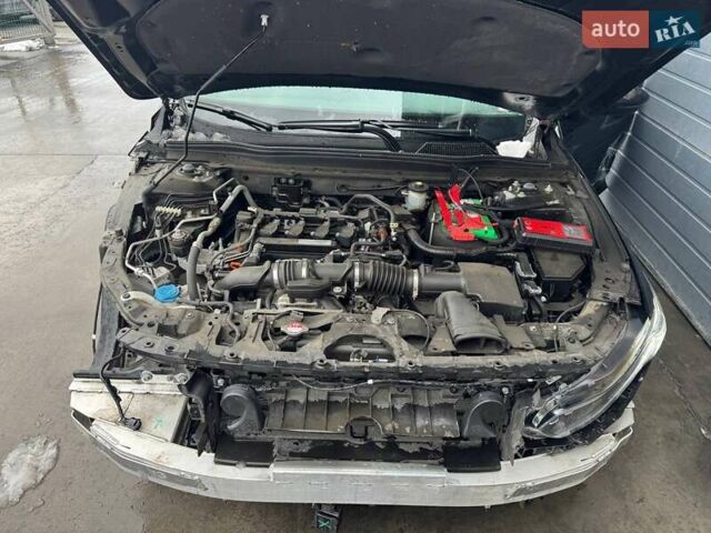 Черный Хонда Аккорд, объемом двигателя 1.5 л и пробегом 83 тыс. км за 14900 $, фото 11 на Automoto.ua