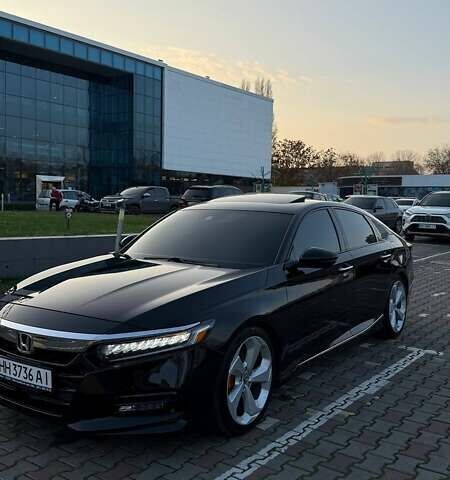 Черный Хонда Аккорд, объемом двигателя 1.5 л и пробегом 78 тыс. км за 21000 $, фото 9 на Automoto.ua