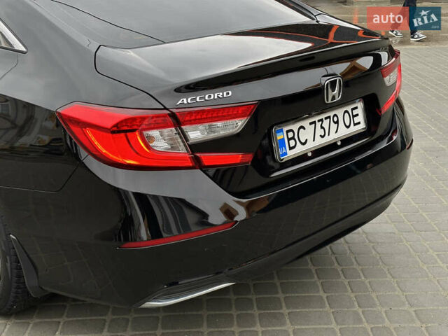 Черный Хонда Аккорд, объемом двигателя 1.5 л и пробегом 79 тыс. км за 15600 $, фото 11 на Automoto.ua