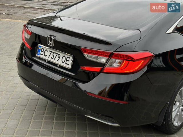 Черный Хонда Аккорд, объемом двигателя 1.5 л и пробегом 79 тыс. км за 15900 $, фото 9 на Automoto.ua