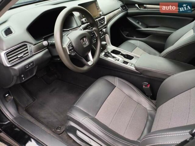 Черный Хонда Аккорд, объемом двигателя 1.5 л и пробегом 91 тыс. км за 17000 $, фото 14 на Automoto.ua
