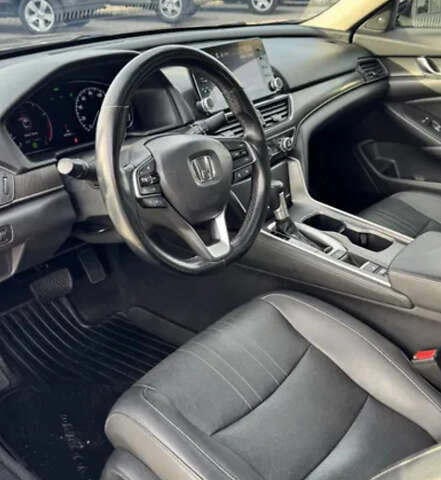 Чорний Хонда Аккорд, об'ємом двигуна 1.5 л та пробігом 94 тис. км за 19800 $, фото 9 на Automoto.ua