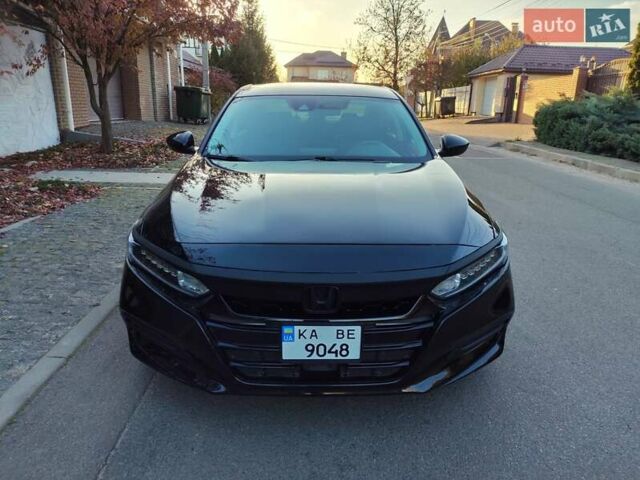 Черный Хонда Аккорд, объемом двигателя 1.5 л и пробегом 91 тыс. км за 17000 $, фото 5 на Automoto.ua