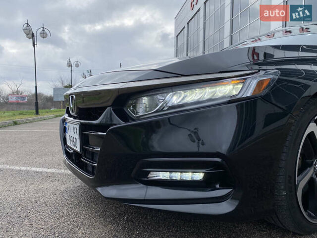 Черный Хонда Аккорд, объемом двигателя 1.5 л и пробегом 113 тыс. км за 18500 $, фото 18 на Automoto.ua