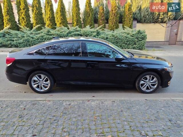Черный Хонда Аккорд, объемом двигателя 1.5 л и пробегом 91 тыс. км за 17000 $, фото 8 на Automoto.ua