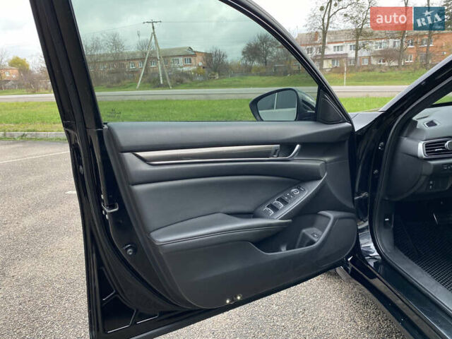 Черный Хонда Аккорд, объемом двигателя 1.5 л и пробегом 113 тыс. км за 18500 $, фото 9 на Automoto.ua