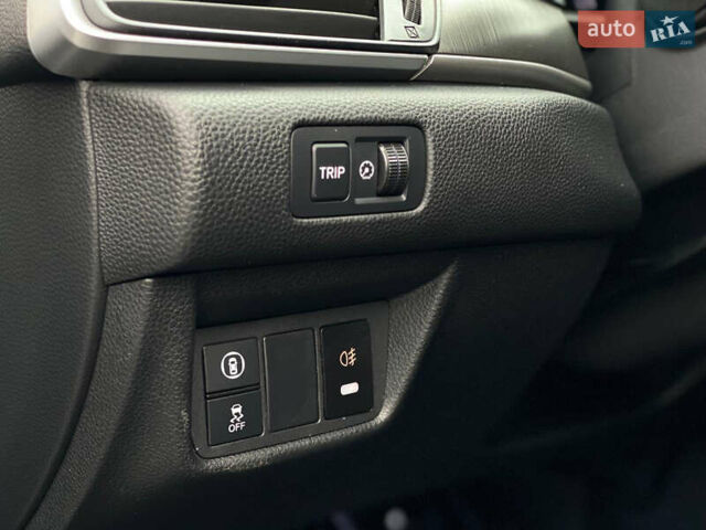 Черный Хонда Аккорд, объемом двигателя 1.5 л и пробегом 43 тыс. км за 21500 $, фото 17 на Automoto.ua