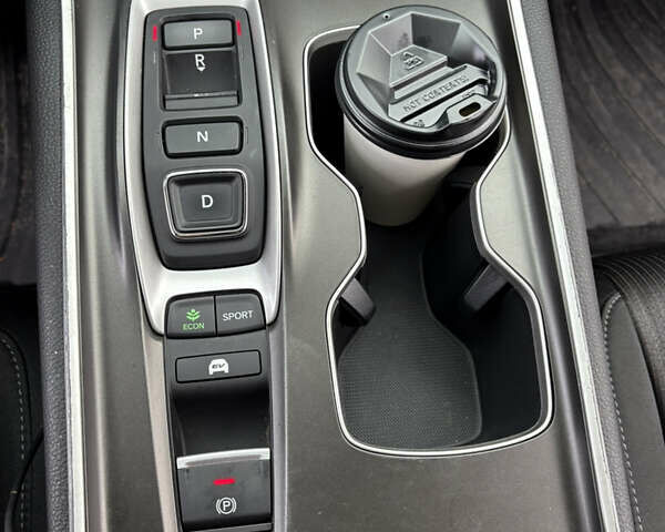 Черный Хонда Аккорд, объемом двигателя 1.99 л и пробегом 108 тыс. км за 21999 $, фото 35 на Automoto.ua