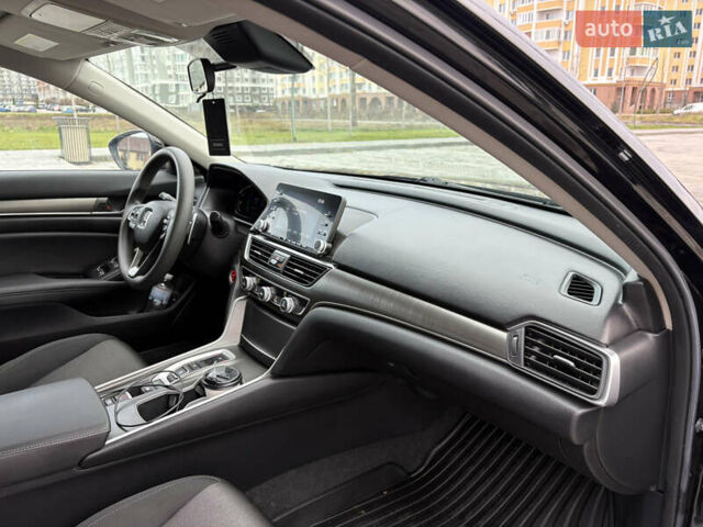 Черный Хонда Аккорд, объемом двигателя 1.99 л и пробегом 108 тыс. км за 21999 $, фото 26 на Automoto.ua