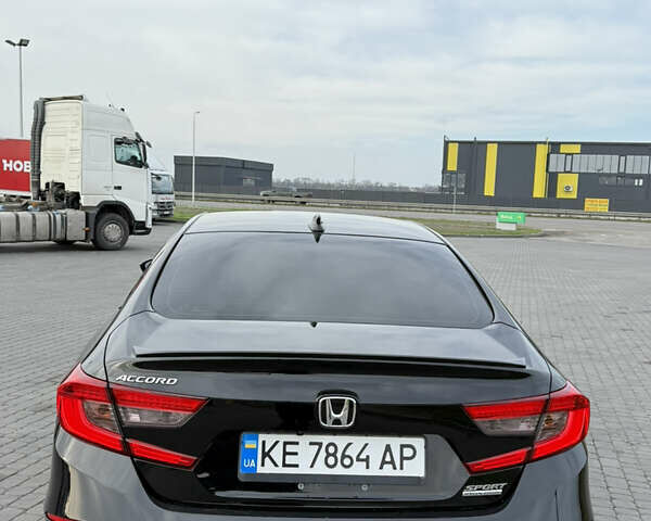 Черный Хонда Аккорд, объемом двигателя 1.5 л и пробегом 60 тыс. км за 19900 $, фото 10 на Automoto.ua