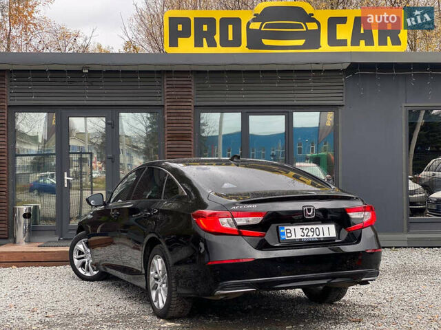 Черный Хонда Аккорд, объемом двигателя 1.5 л и пробегом 43 тыс. км за 21500 $, фото 3 на Automoto.ua