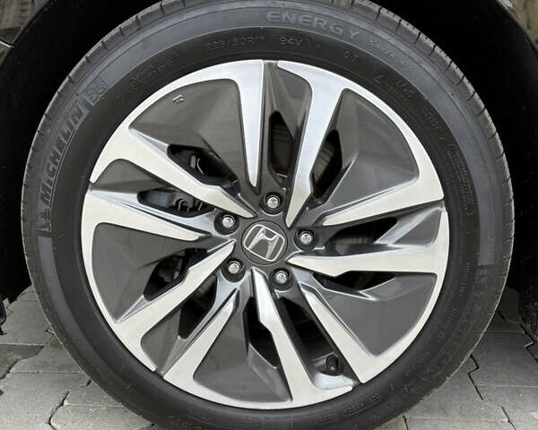 Черный Хонда Аккорд, объемом двигателя 1.99 л и пробегом 108 тыс. км за 21999 $, фото 52 на Automoto.ua