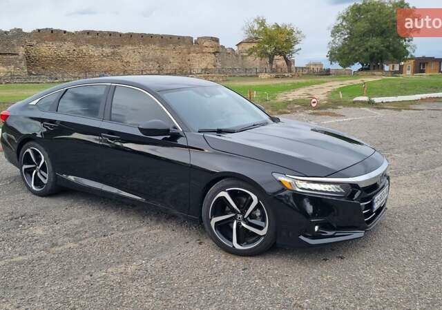 Черный Хонда Аккорд, объемом двигателя 1.5 л и пробегом 49 тыс. км за 20500 $, фото 1 на Automoto.ua