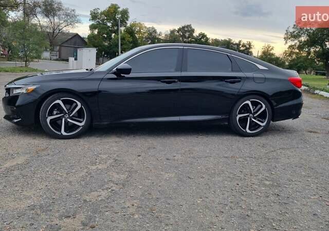 Черный Хонда Аккорд, объемом двигателя 1.5 л и пробегом 49 тыс. км за 20500 $, фото 19 на Automoto.ua