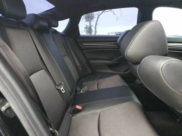 Чорний Хонда Аккорд, об'ємом двигуна 2 л та пробігом 66 тис. км за 6600 $, фото 9 на Automoto.ua