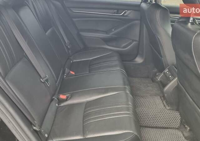 Черный Хонда Аккорд, объемом двигателя 1.5 л и пробегом 49 тыс. км за 20500 $, фото 25 на Automoto.ua