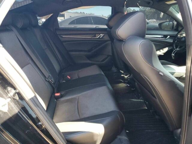 Черный Хонда Аккорд, объемом двигателя 1.5 л и пробегом 48 тыс. км за 6300 $, фото 6 на Automoto.ua