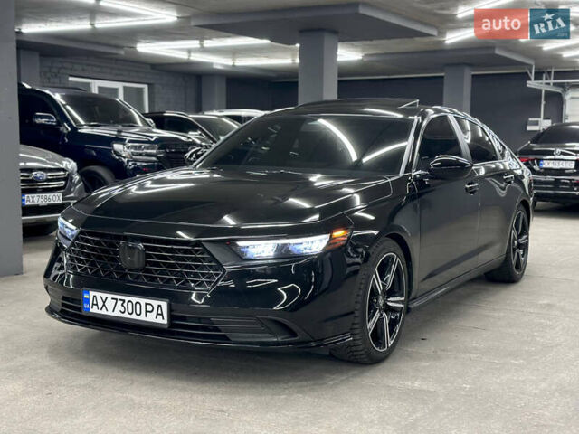 Черный Хонда Аккорд, объемом двигателя 1.99 л и пробегом 87 тыс. км за 27900 $, фото 2 на Automoto.ua