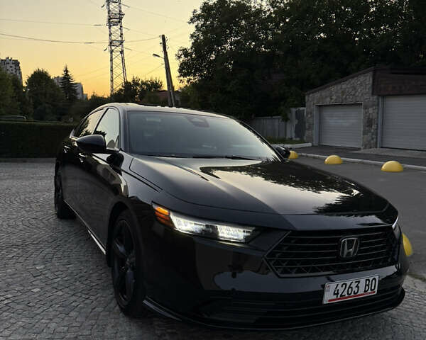 Чорний Хонда Аккорд, об'ємом двигуна 2 л та пробігом 1 тис. км за 37500 $, фото 5 на Automoto.ua