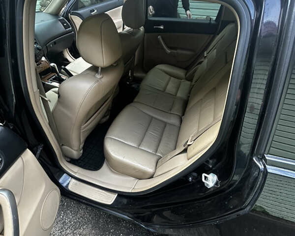 Черный Хонда Аккорд, объемом двигателя 2 л и пробегом 394 тыс. км за 4600 $, фото 5 на Automoto.ua