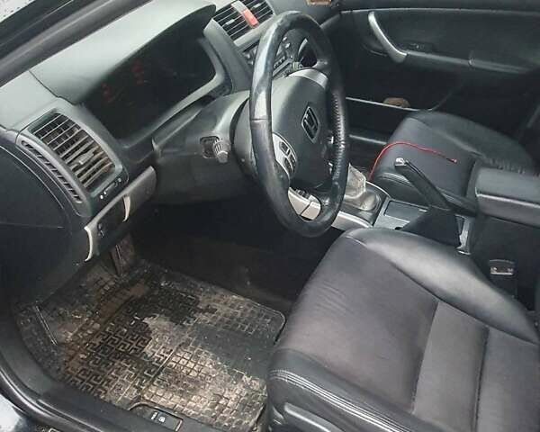 Черный Хонда Аккорд, объемом двигателя 2 л и пробегом 194 тыс. км за 5500 $, фото 6 на Automoto.ua