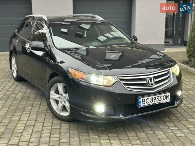 Черный Хонда Аккорд, объемом двигателя 2 л и пробегом 253 тыс. км за 7900 $, фото 13 на Automoto.ua