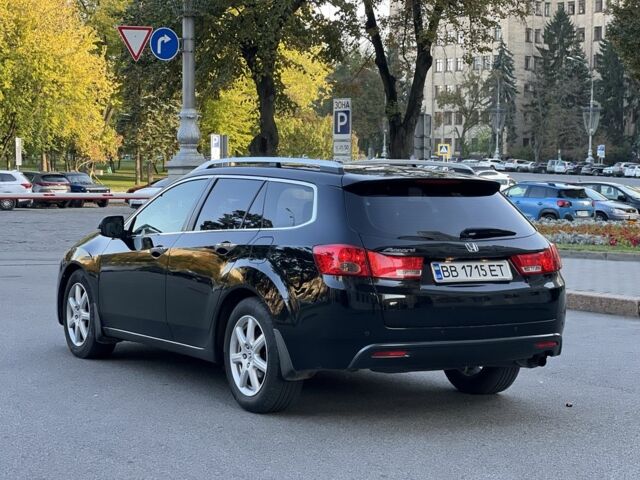 Черный Хонда Аккорд, объемом двигателя 2 л и пробегом 264 тыс. км за 7500 $, фото 3 на Automoto.ua