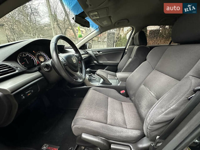 Чорний Хонда Аккорд, об'ємом двигуна 2 л та пробігом 253 тис. км за 7399 $, фото 29 на Automoto.ua