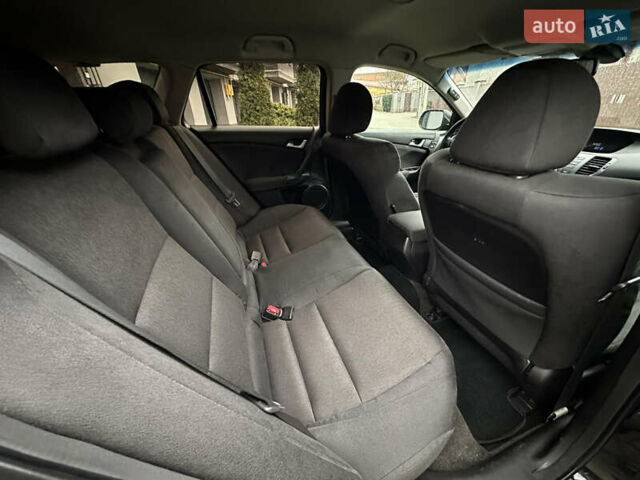 Черный Хонда Аккорд, объемом двигателя 2 л и пробегом 253 тыс. км за 7900 $, фото 42 на Automoto.ua