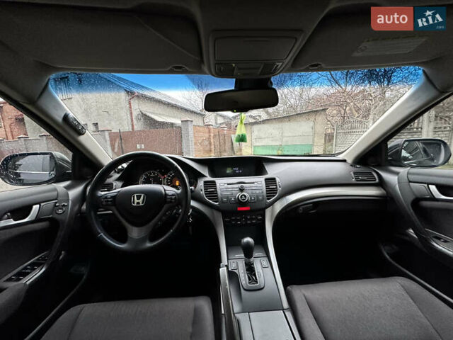 Чорний Хонда Аккорд, об'ємом двигуна 2 л та пробігом 253 тис. км за 7399 $, фото 45 на Automoto.ua
