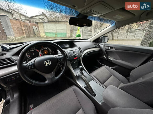 Чорний Хонда Аккорд, об'ємом двигуна 2 л та пробігом 253 тис. км за 7399 $, фото 30 на Automoto.ua