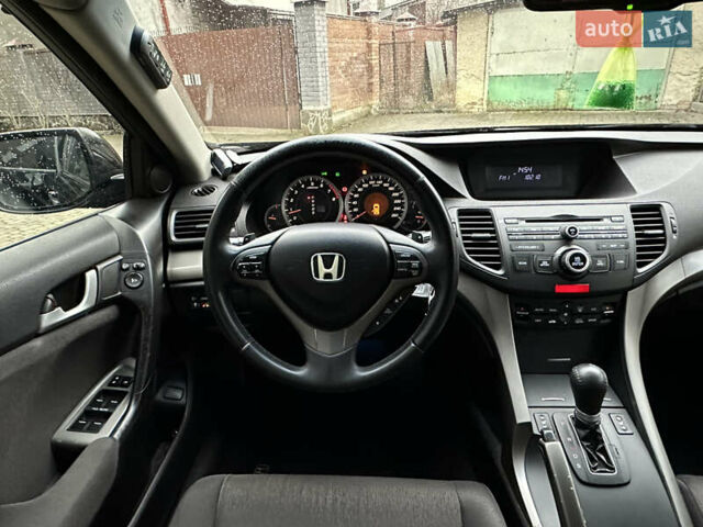 Чорний Хонда Аккорд, об'ємом двигуна 2 л та пробігом 253 тис. км за 7399 $, фото 47 на Automoto.ua