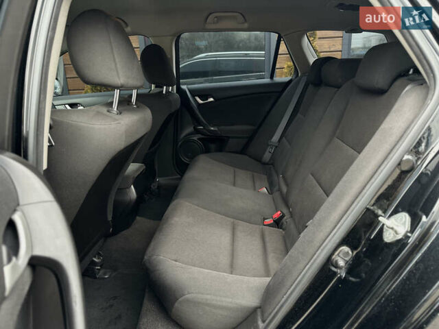 Черный Хонда Аккорд, объемом двигателя 2.2 л и пробегом 175 тыс. км за 10200 $, фото 39 на Automoto.ua