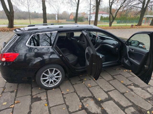 Черный Хонда Аккорд, объемом двигателя 2 л и пробегом 257 тыс. км за 2750 $, фото 2 на Automoto.ua