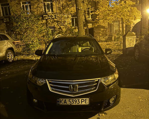 Чорний Хонда Аккорд, об'ємом двигуна 2.2 л та пробігом 300 тис. км за 8700 $, фото 4 на Automoto.ua