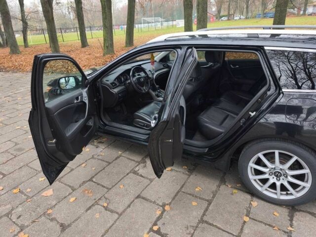 Черный Хонда Аккорд, объемом двигателя 2 л и пробегом 257 тыс. км за 2750 $, фото 7 на Automoto.ua